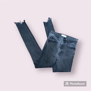 (🫎) ABERCROMBIE & FITCH : Black High-Rise Skinny Long Jeans. (4)